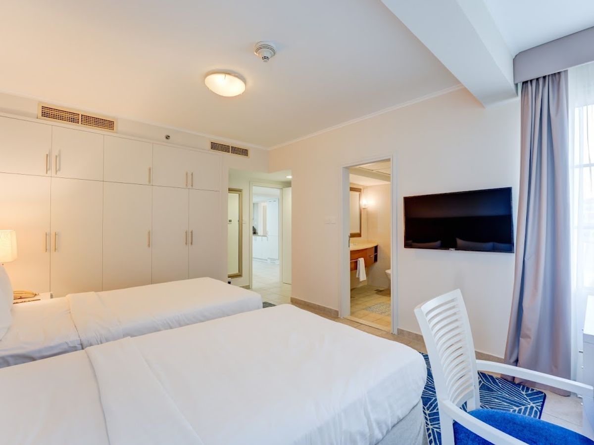 Copthorne Lakeview Executive Apartments, Green Community photo 6