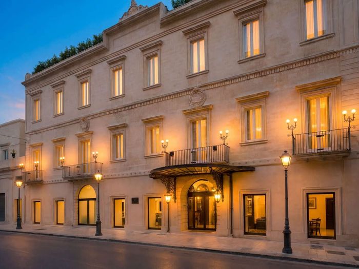 Tivoli Palazzo 1880 Lecce Hotel