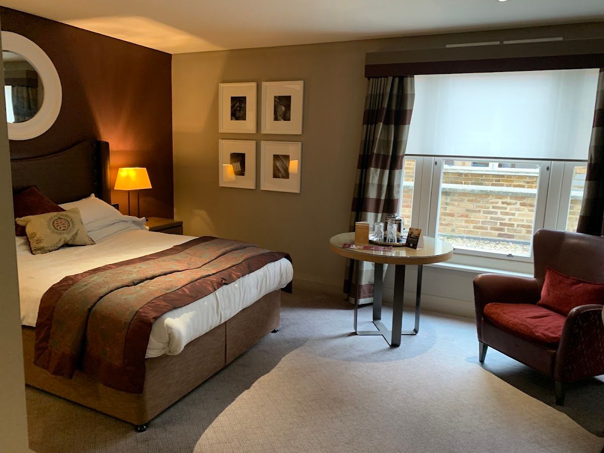 Macdonald Hotels & Resorts Windsor photo 2