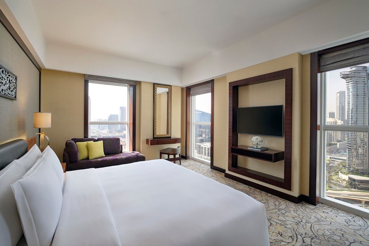 Dusit Thani Dubai photo 2