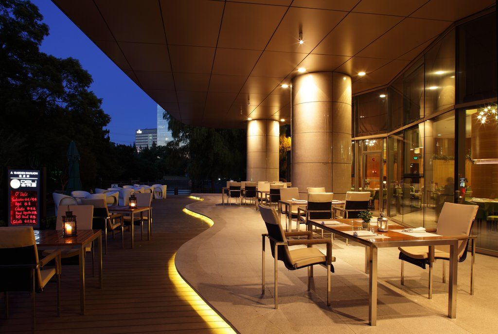 Grand Millennium Shanghai HongQiao Hotel photo 2