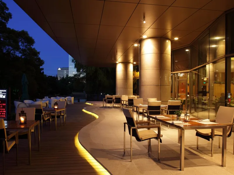 Grand Millennium Shanghai HongQiao Hotel photo 2