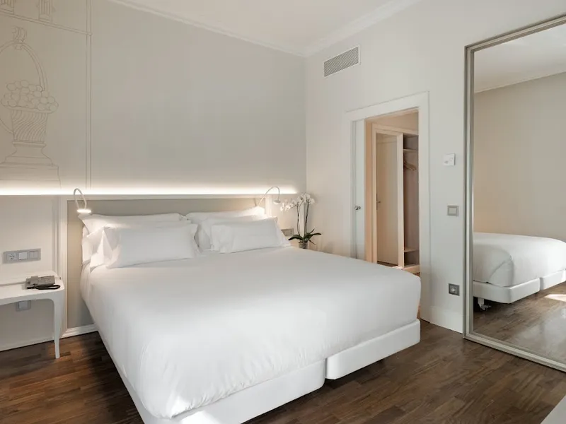 NH Collection Madrid Abascal photo 2