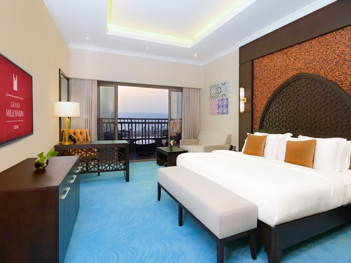 Grand Millennium Gizan Hotel photo 2