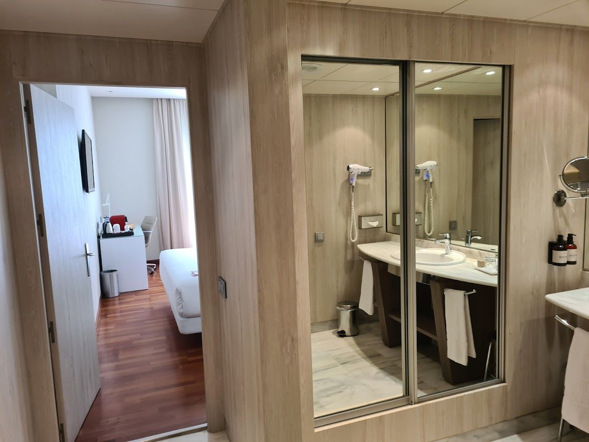 NH Collection Barcelona Gran Hotel Calderón photo 4