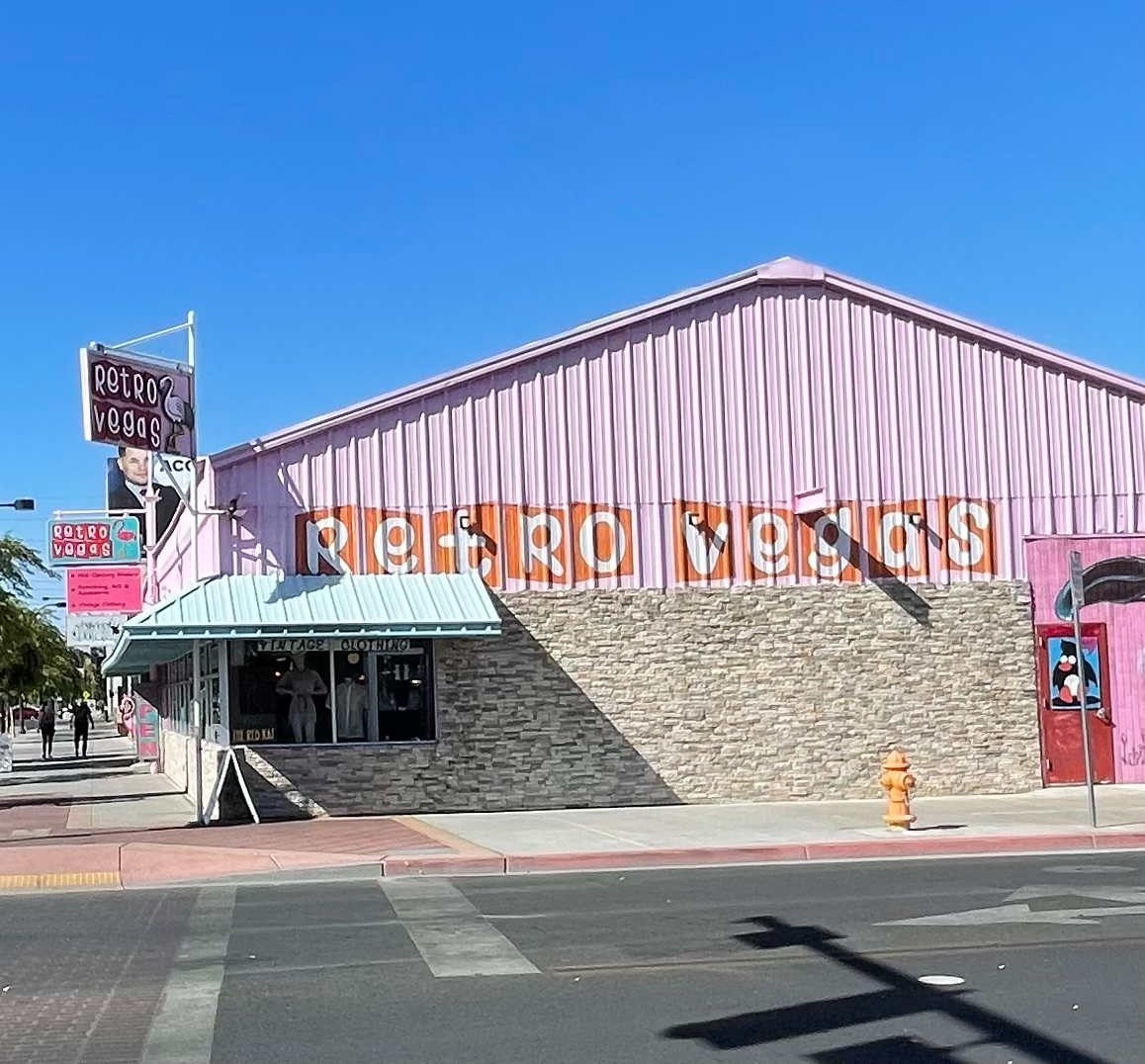 Retro Vegas Vintage Shop