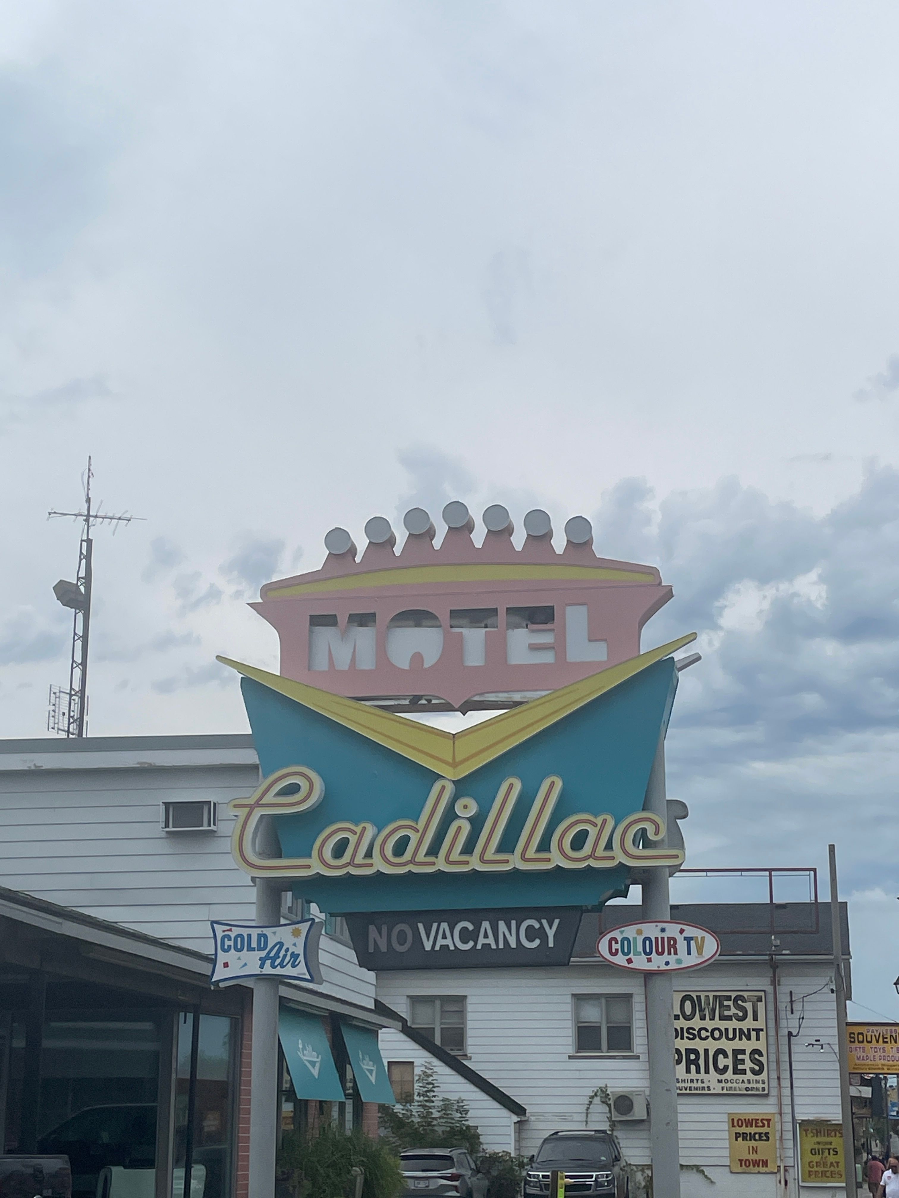 Motel Cadillac
