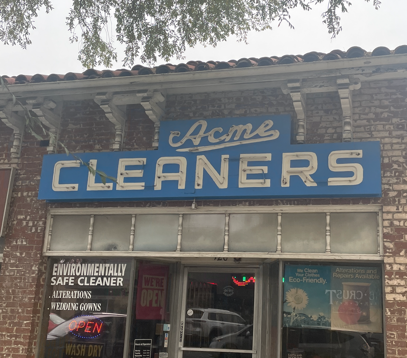 Acme Dry Cleaners