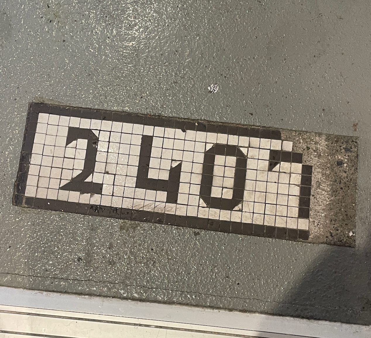 2407