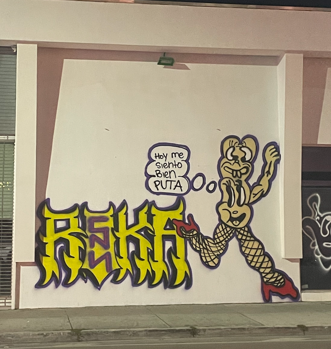 Hoy, me siento bien puta - Street Art