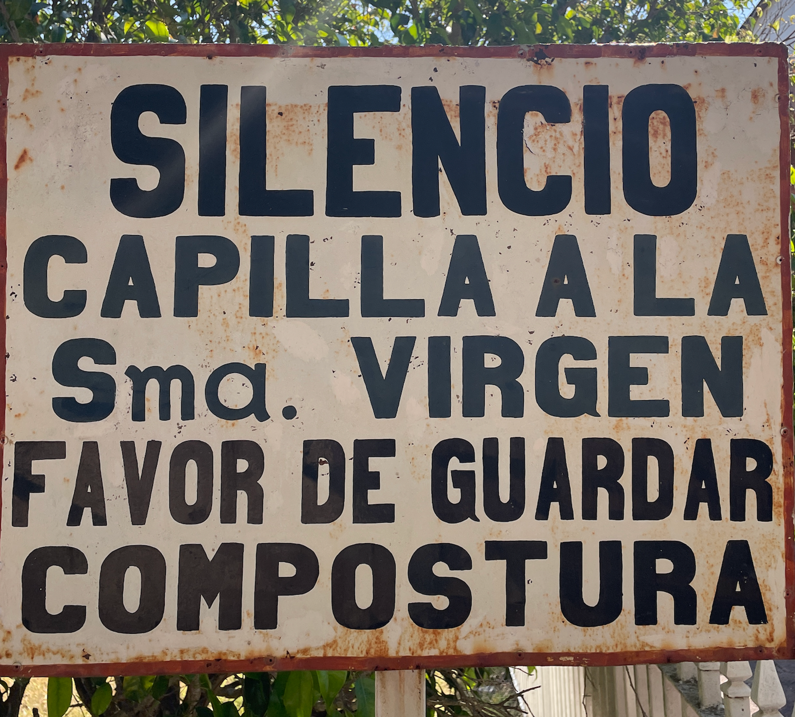 Silencio Capilla a la Sma. Virgen
