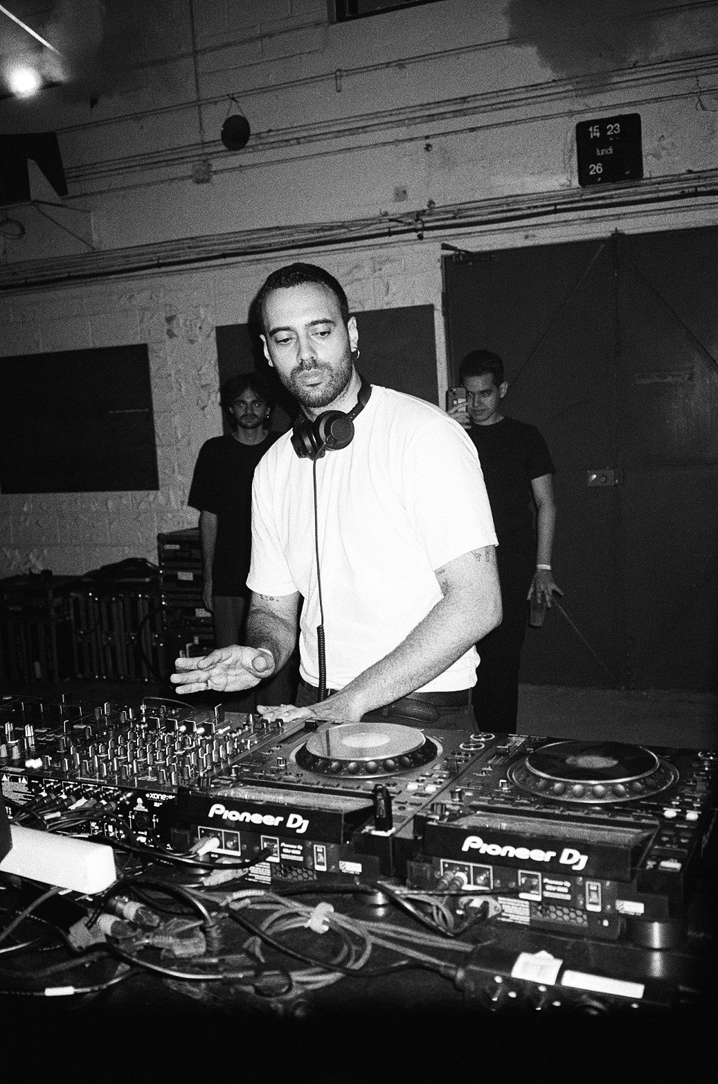 Terminal Trax invites Bystander