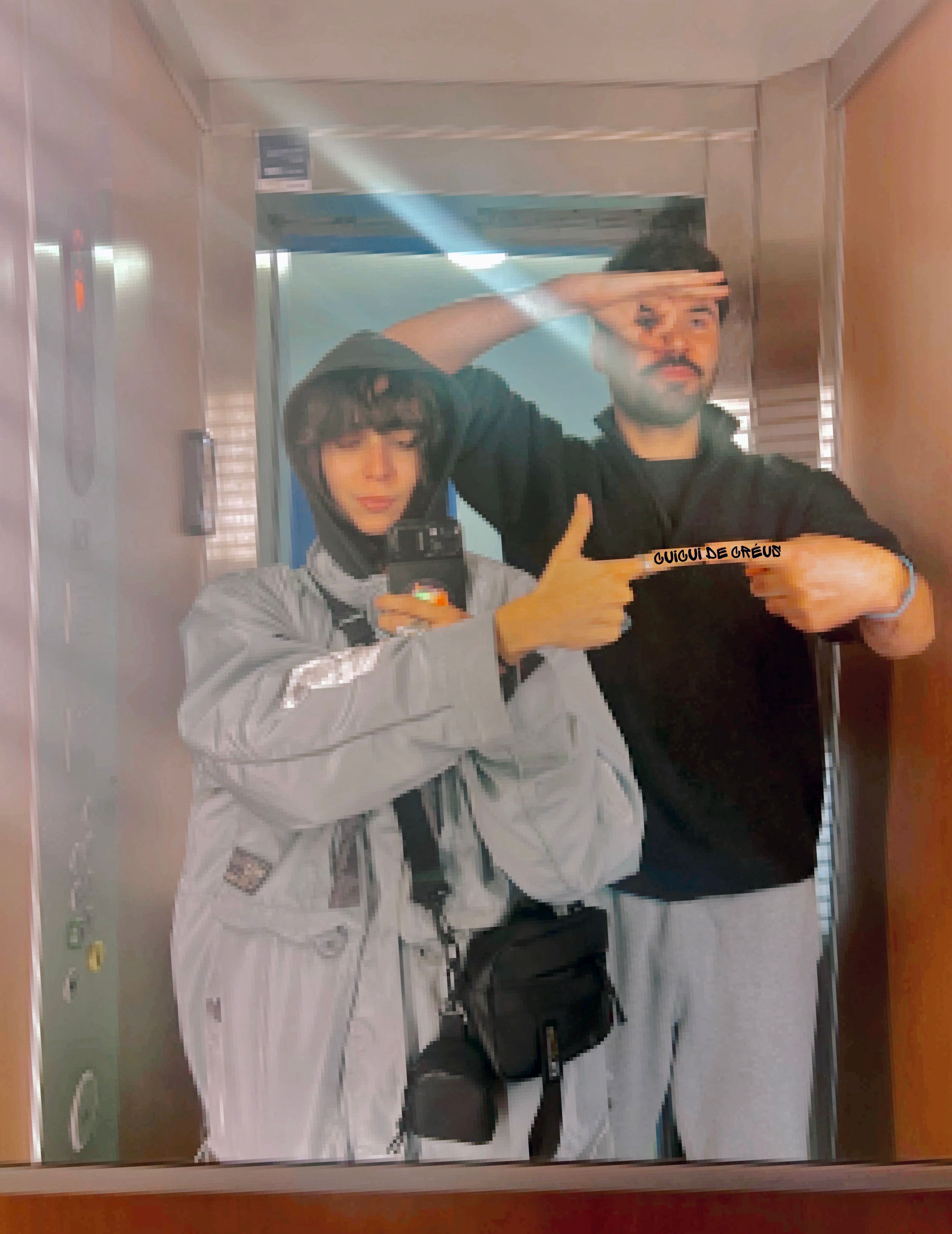 Yoko Ûno invites Cuicui de Créus