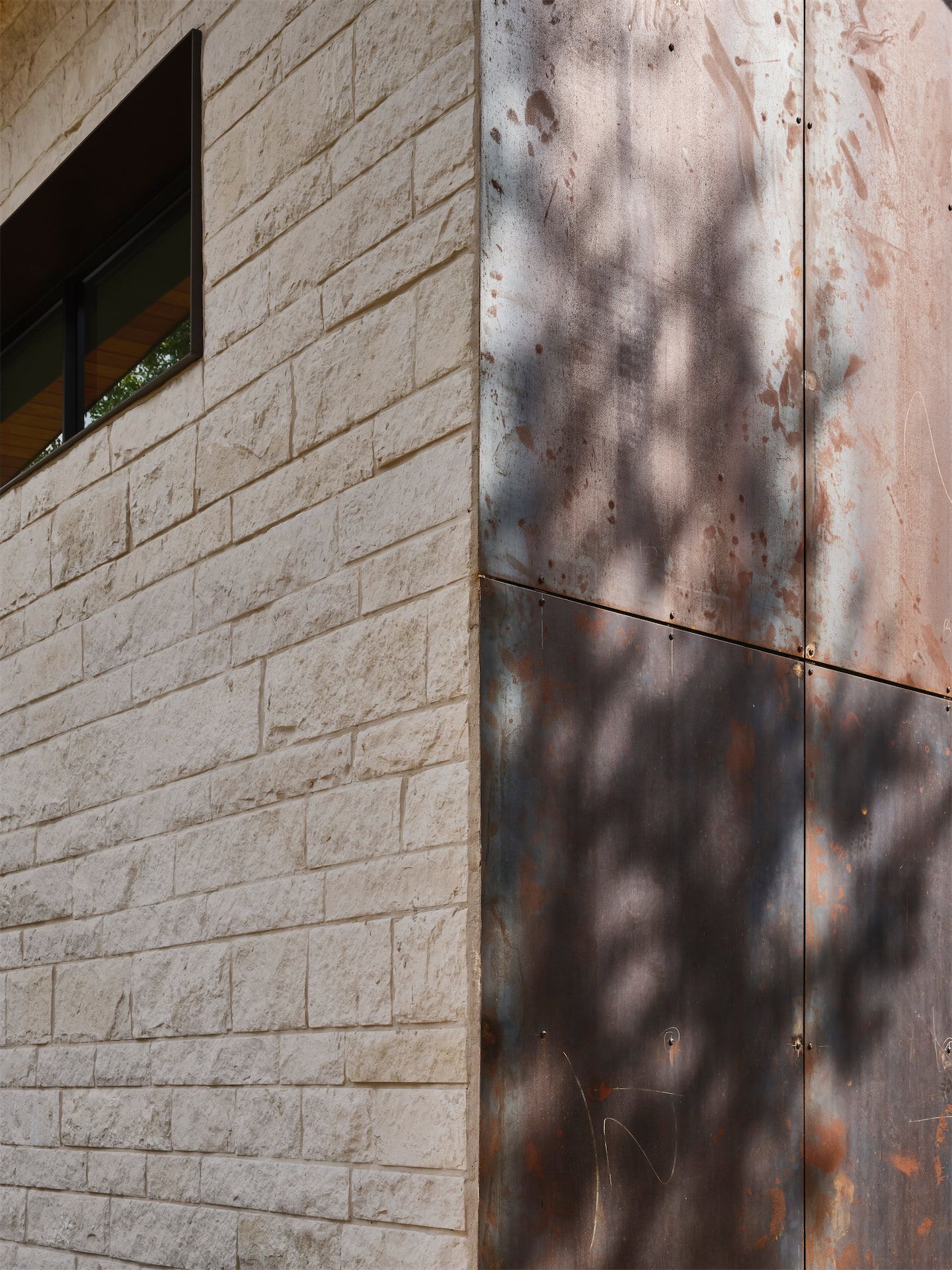 Artist's Studio - image 5 of 12