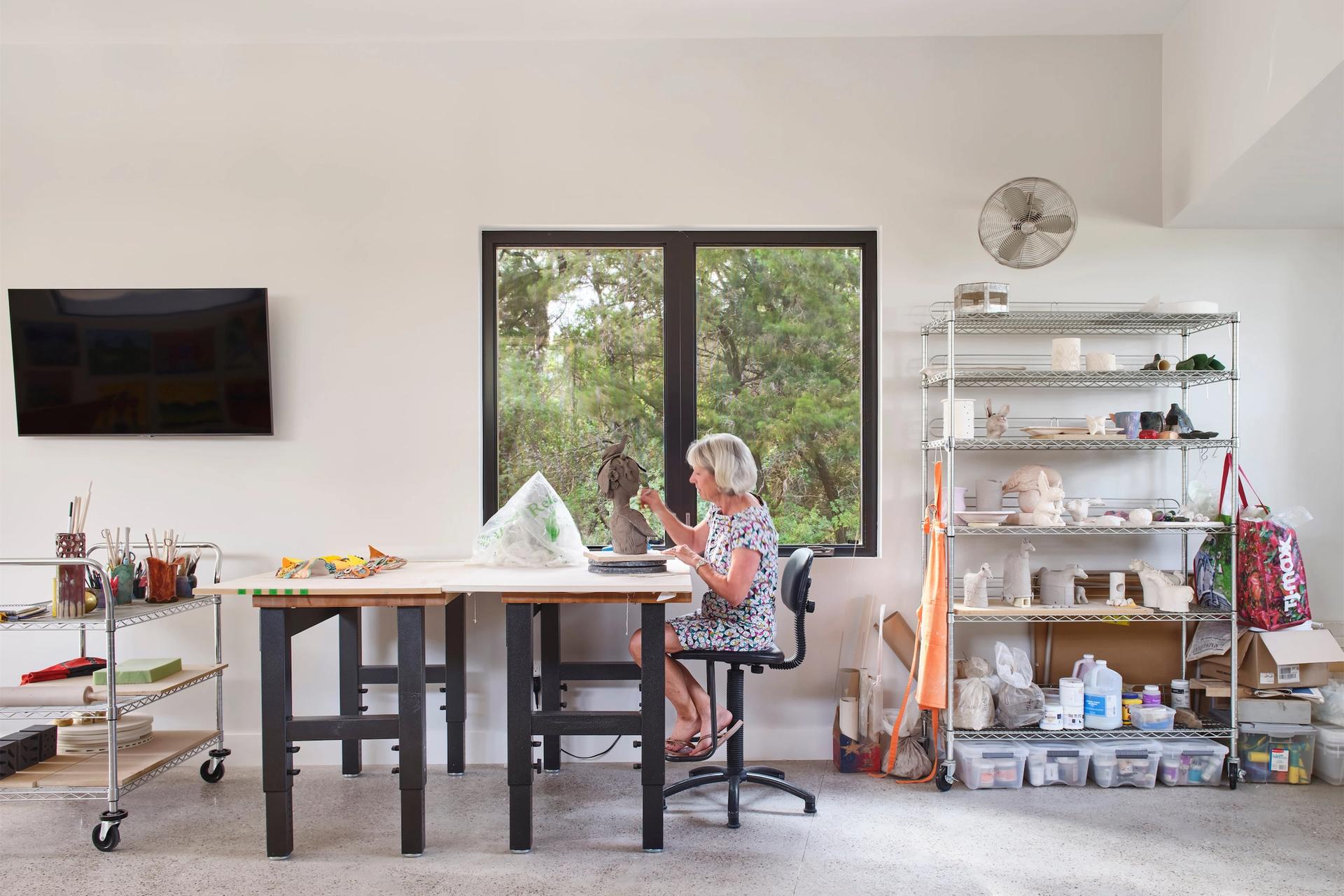 Artist's Studio - image 11 of 12