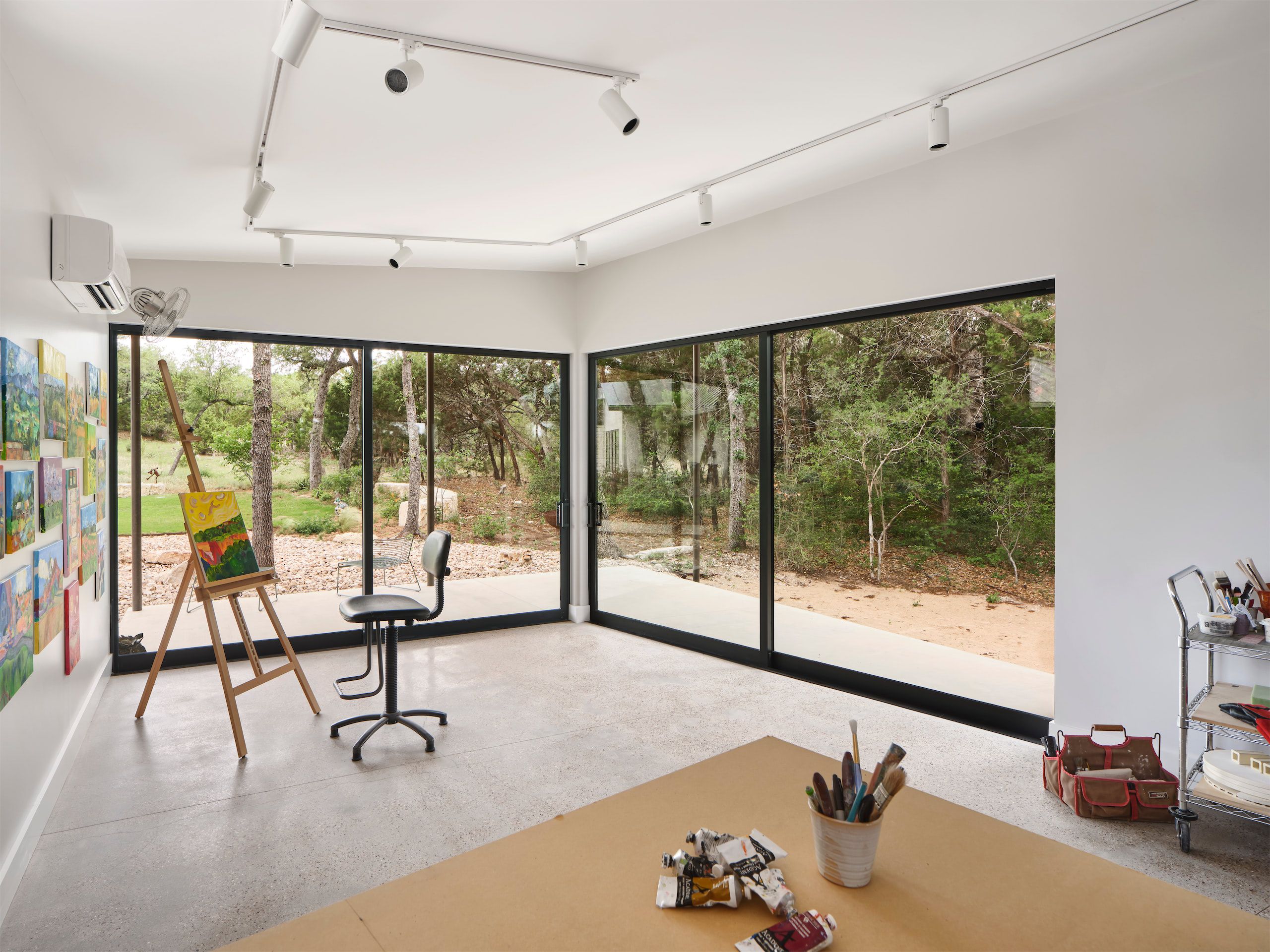 Artist's Studio - image 7 of 12