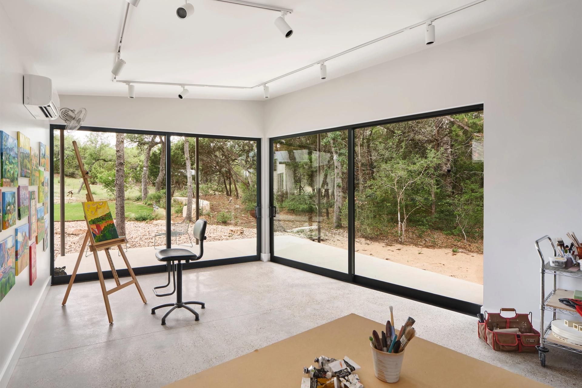 Artist's Studio - image 7 of 12