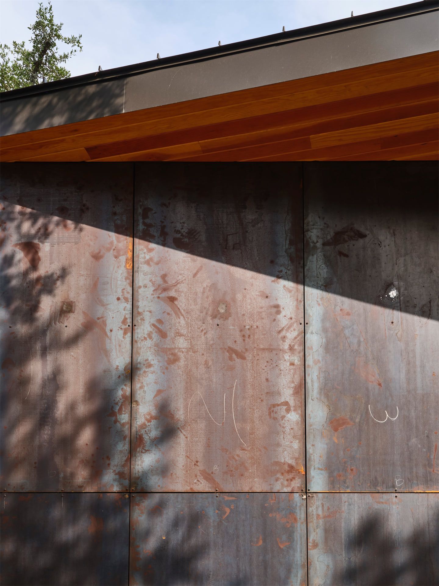 Artist's Studio - image 4 of 12