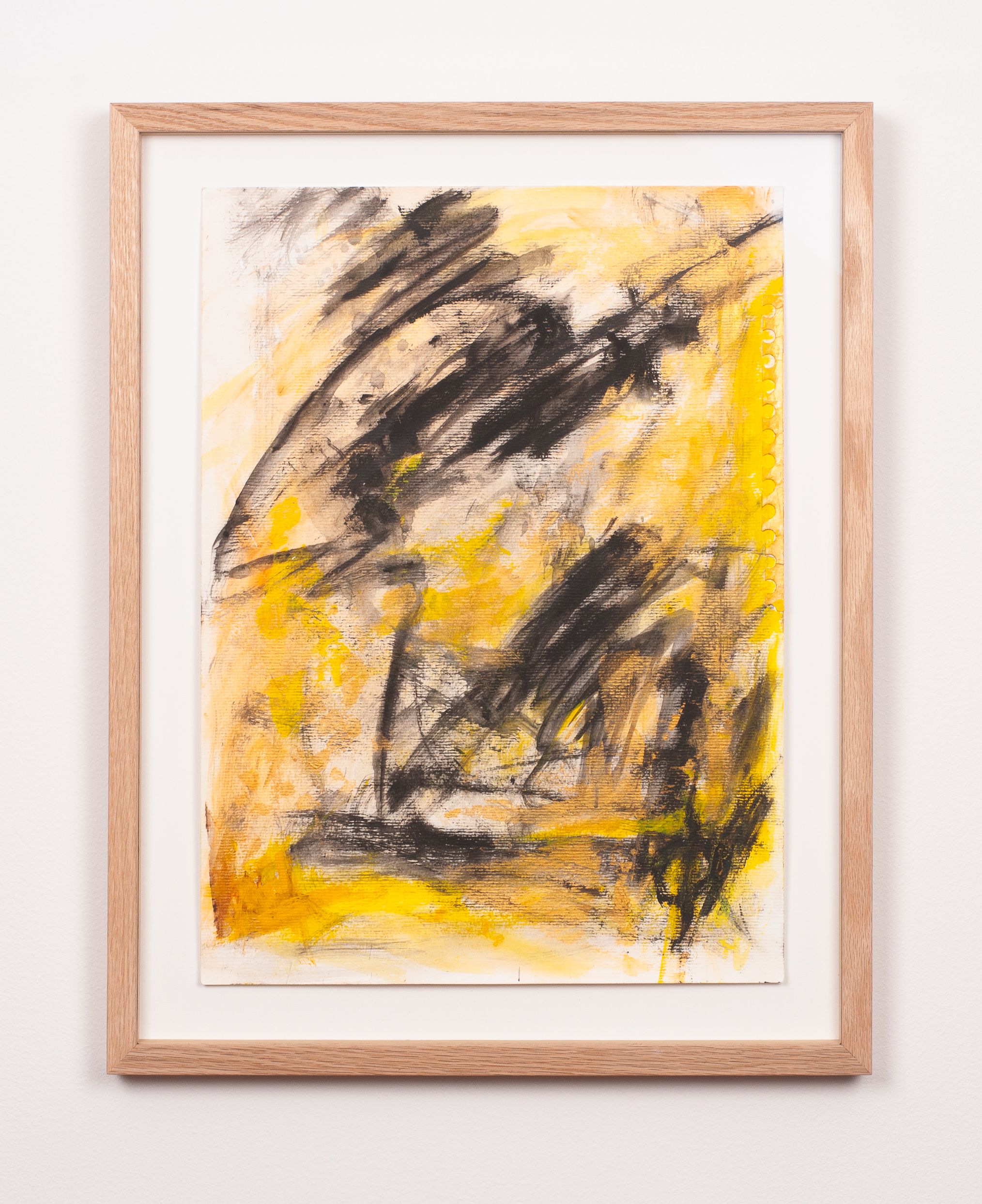 Gul og papirfarget flate med sorte streker og strøk – pluss noen gullfargete og transparente sorte flekker. 