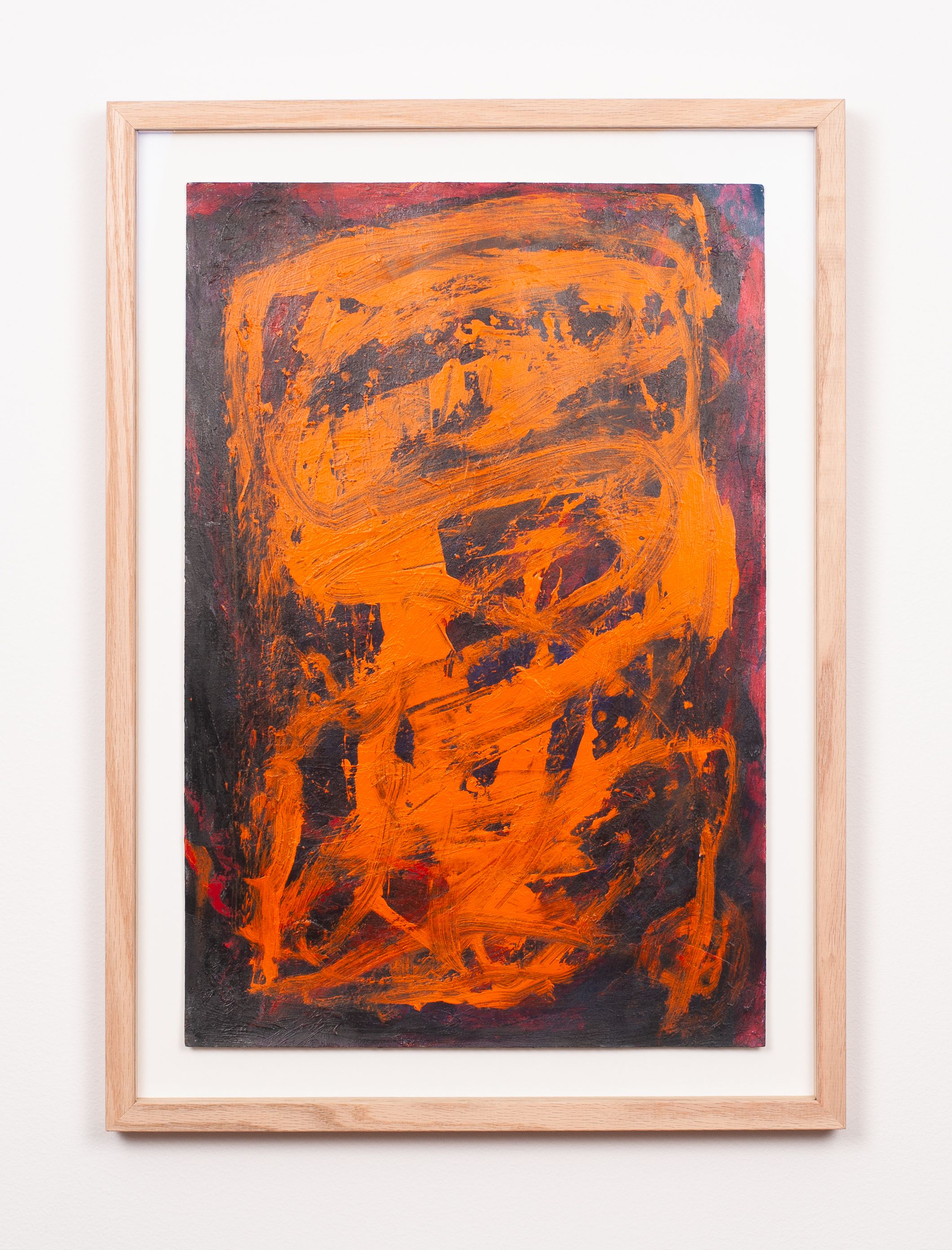 Abstrakt. Fritt malte strøk og og former i oransje og sort. 