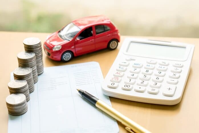 Consejos sobre préstamos comprar un coche | Creditea image