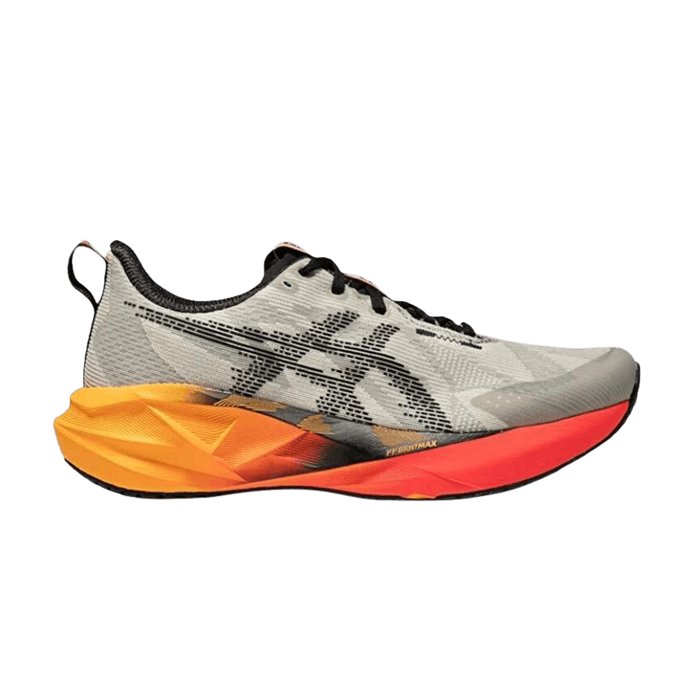 ASICS Novablast 5