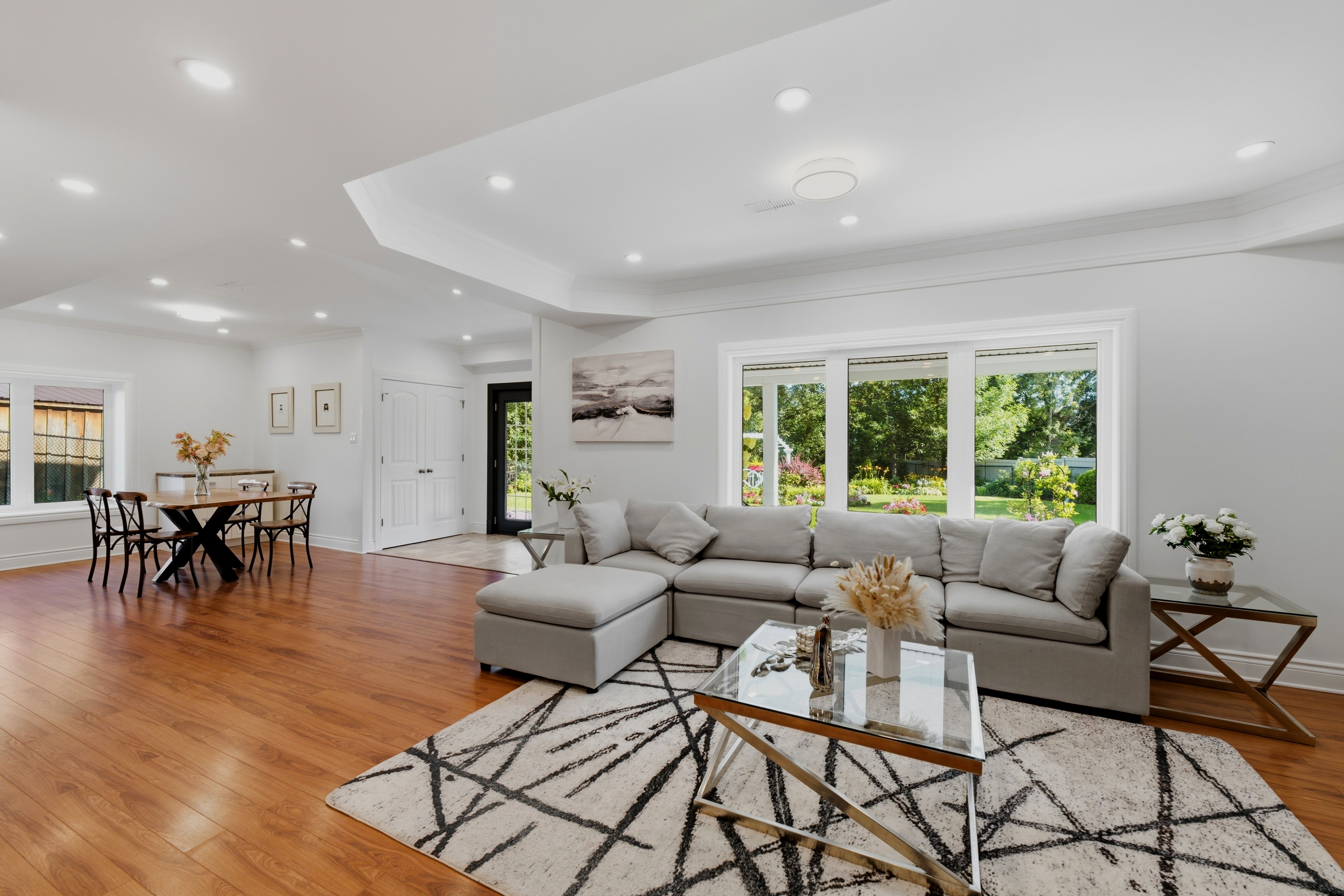 233 Marjan Crescent
