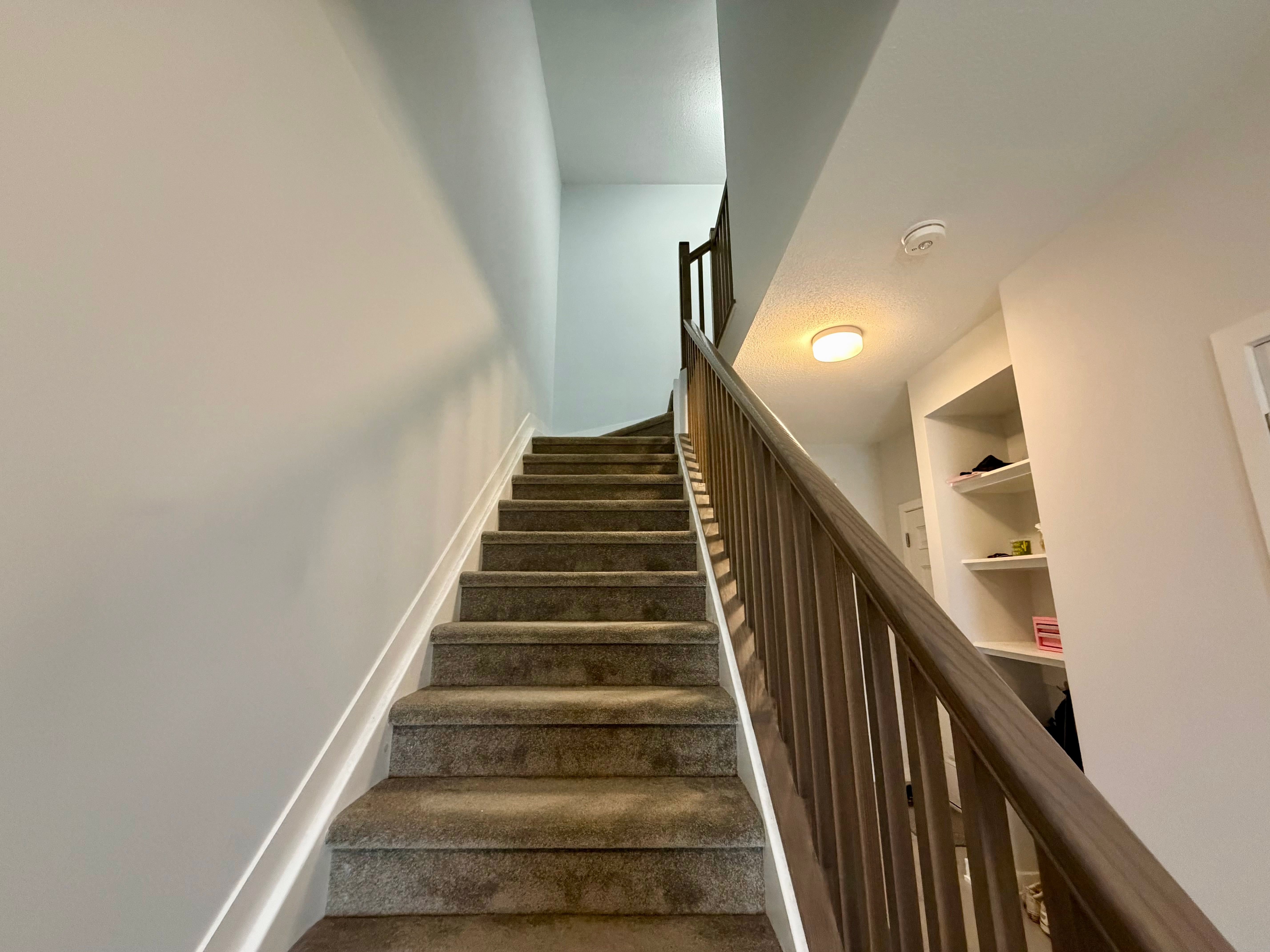 216 Billrian Crescent