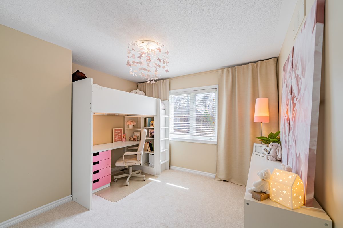 131 Kinghaven Crescent