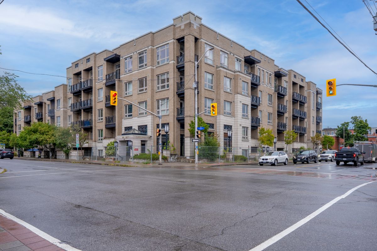 429 Kent Street – Unit 210