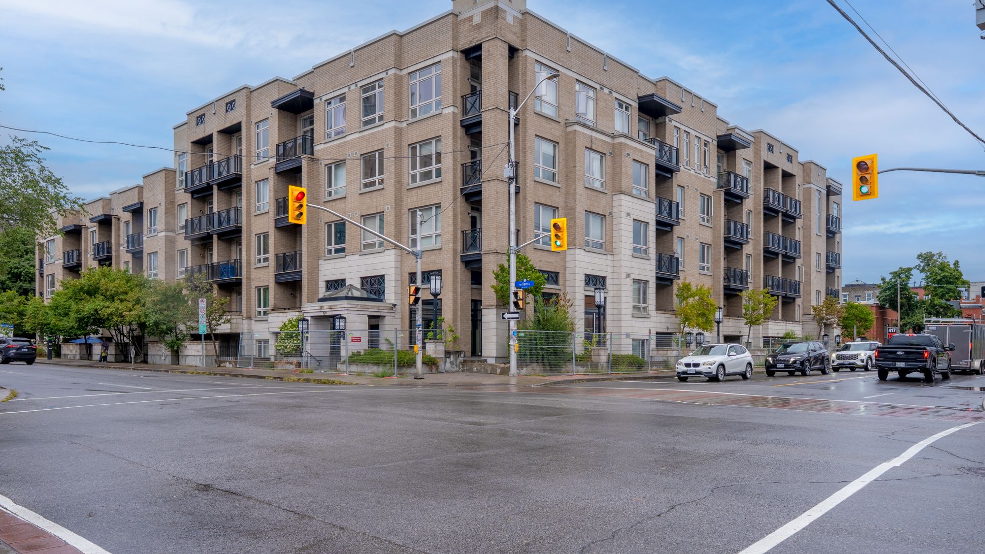 429 Kent Street – Unit 210