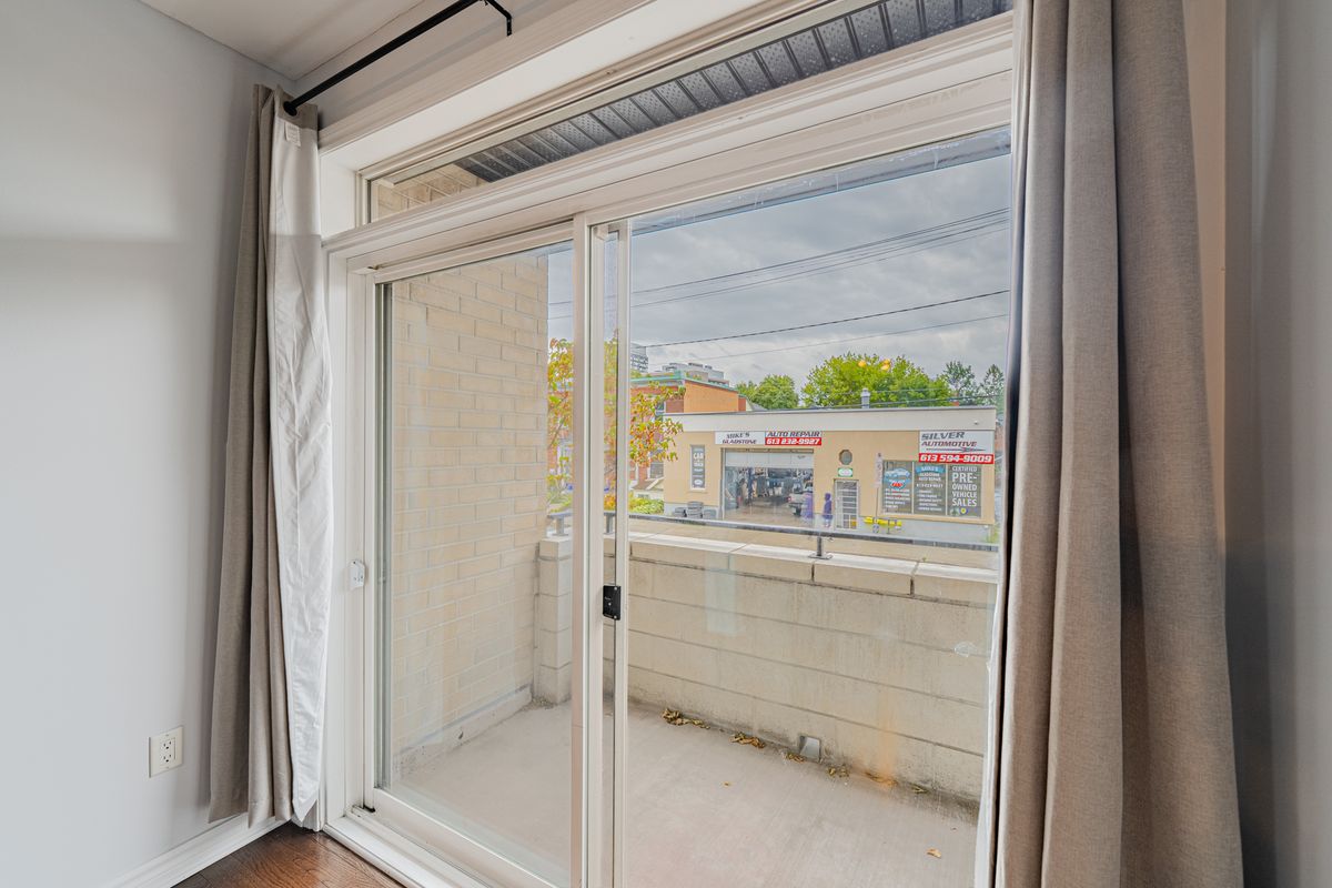 429 Kent Street – Unit 210