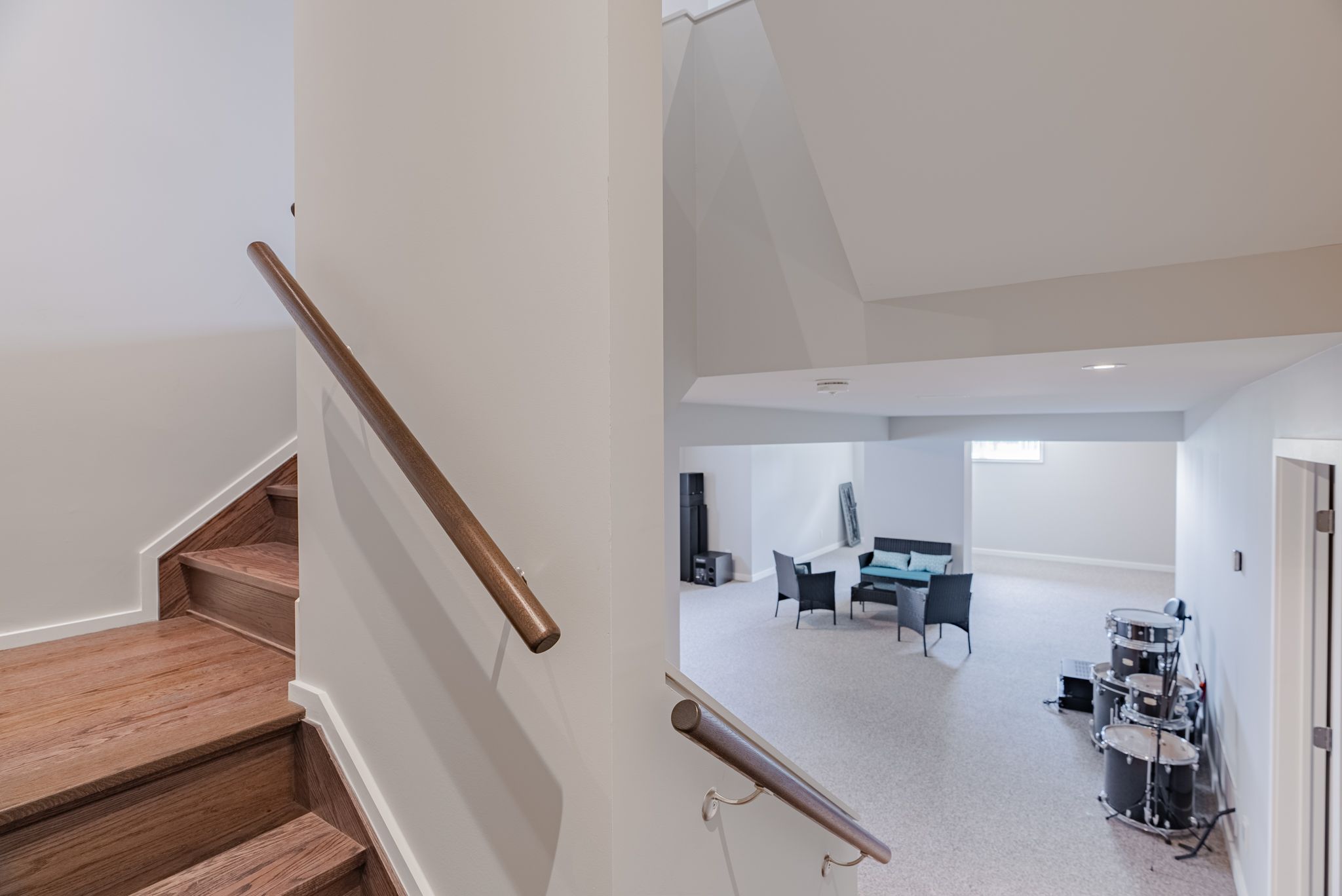 451 Longworth Ave