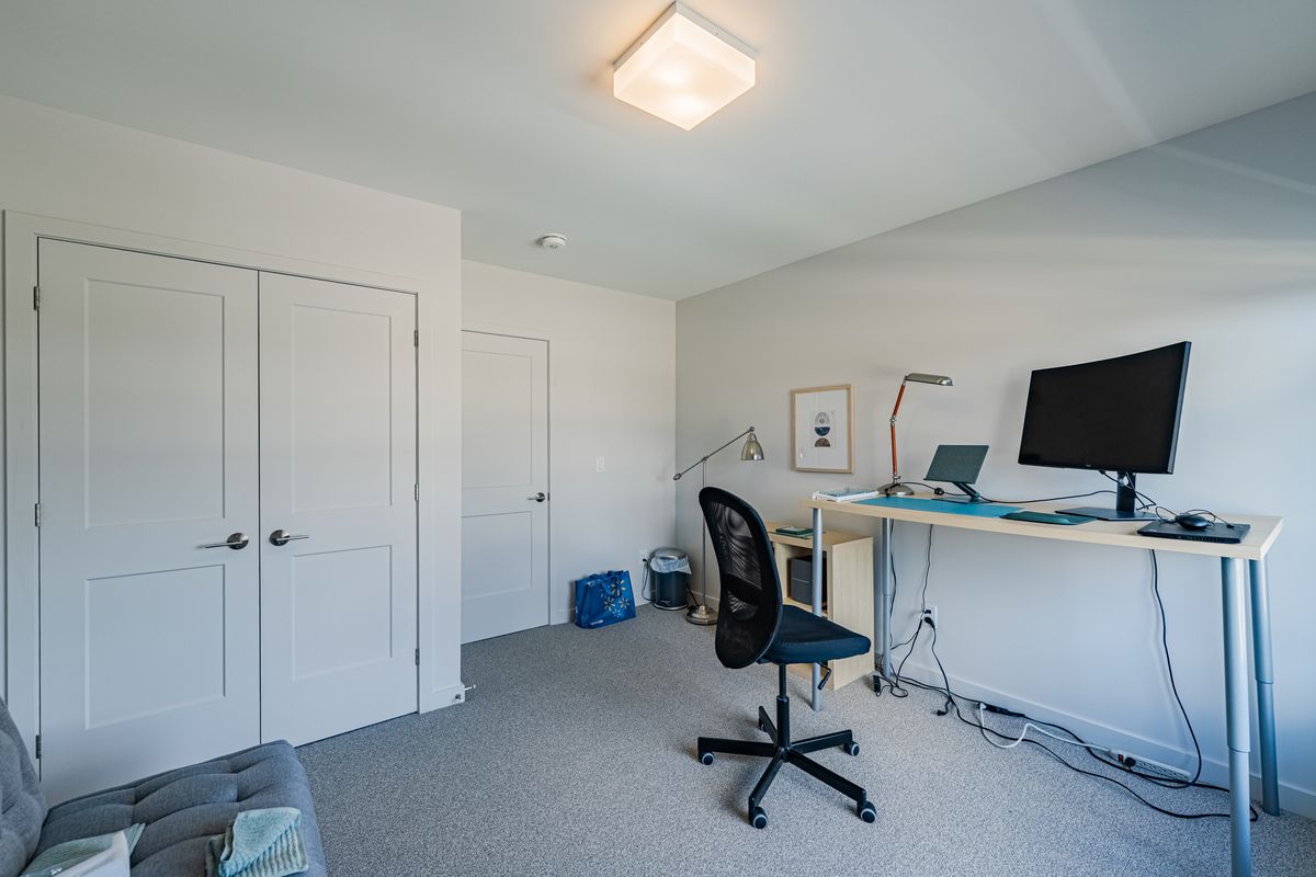 314 Shuttleworth Dr