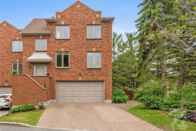 2 Catherwood Court