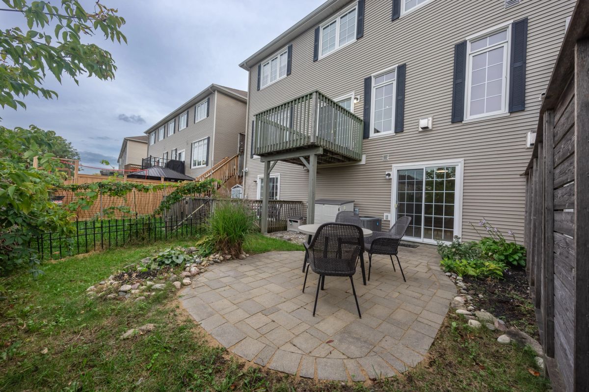 578 Pepperville Crescent