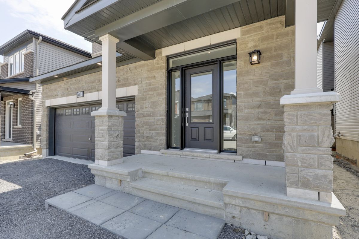 218 ELSIE MACGILL WALK