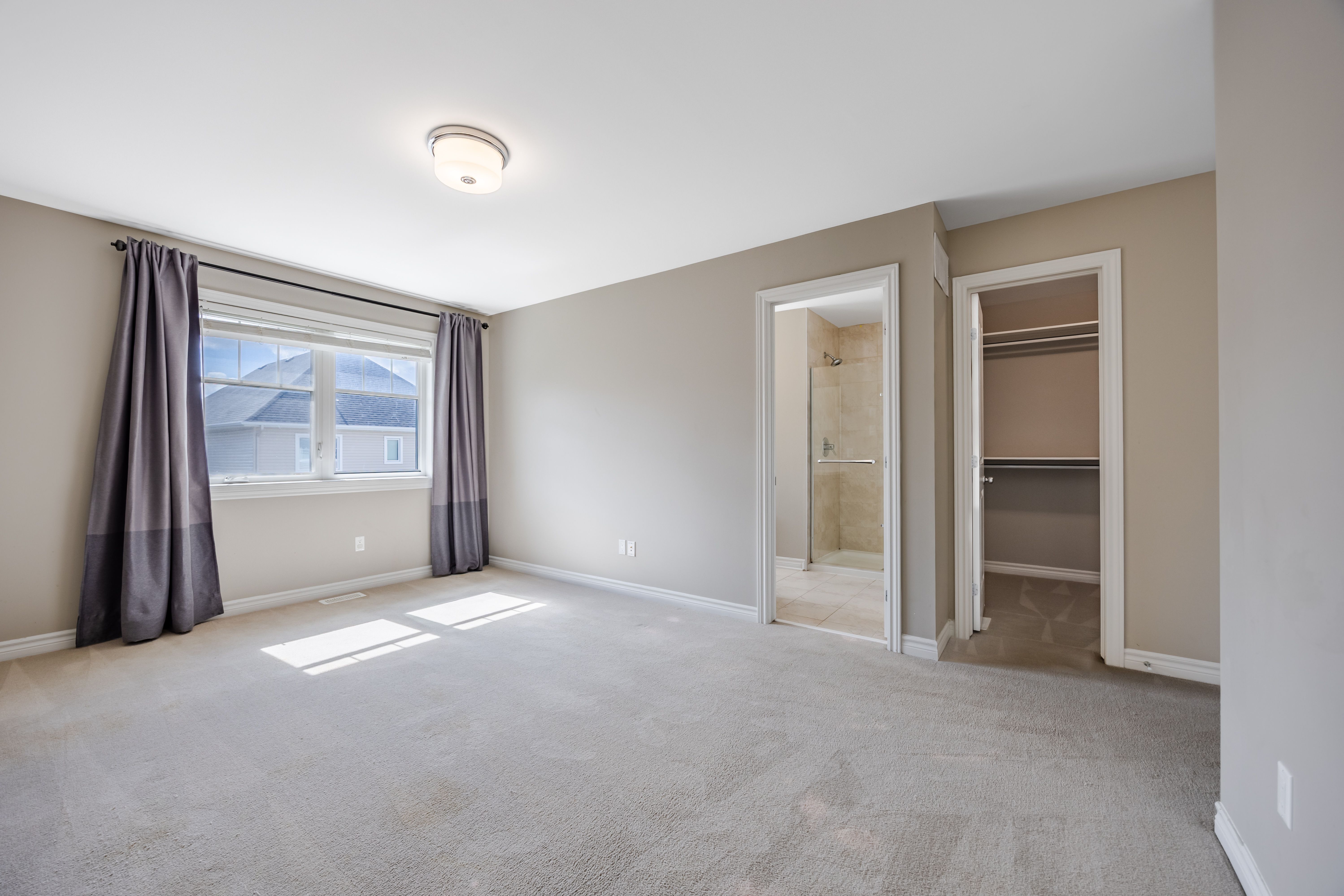 818 Clapham Terrace