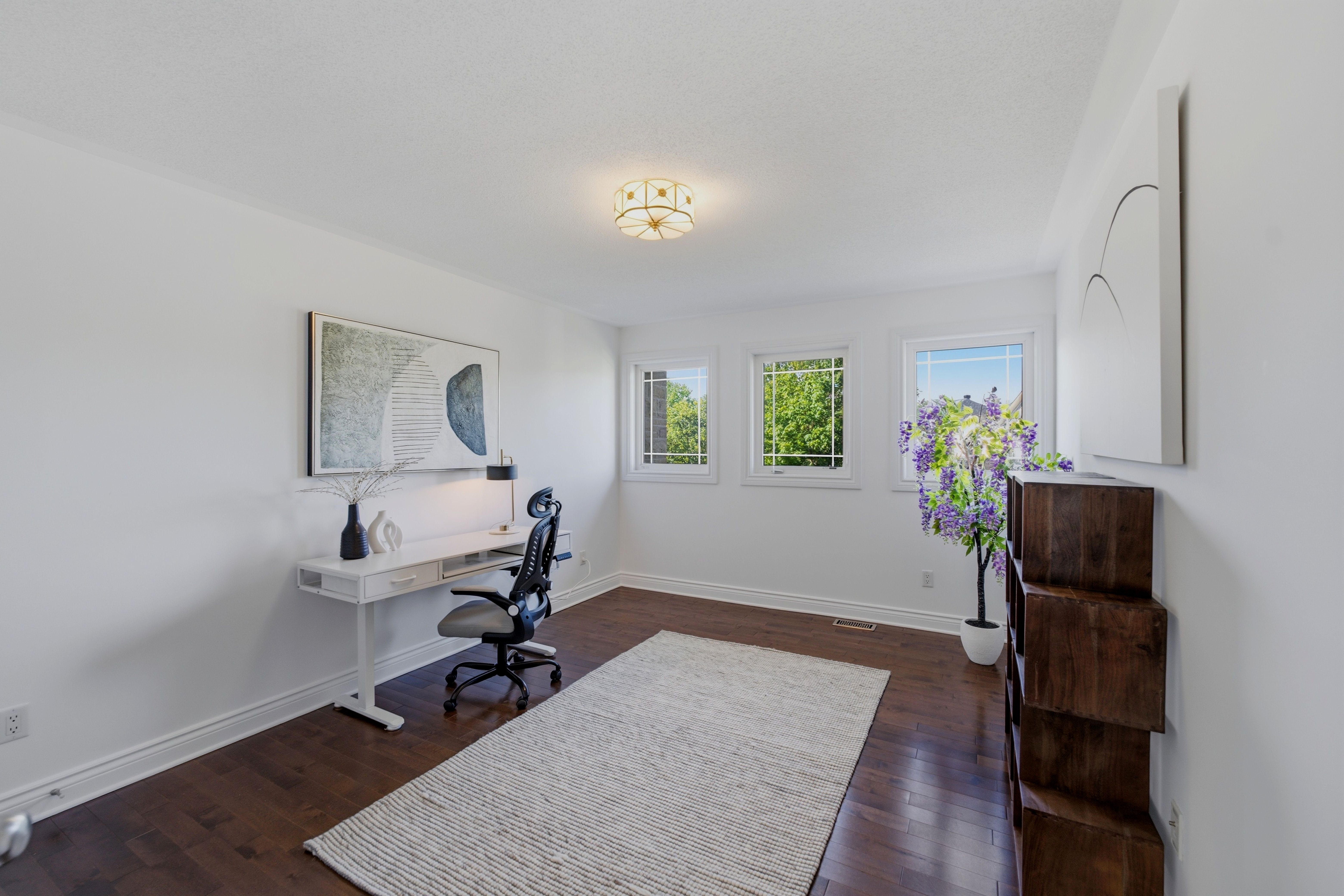 233 Marjan Crescent