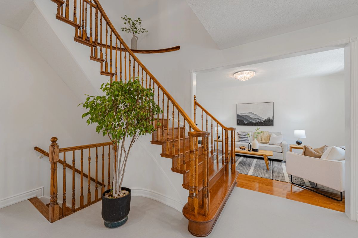 6 Cheltonia Way