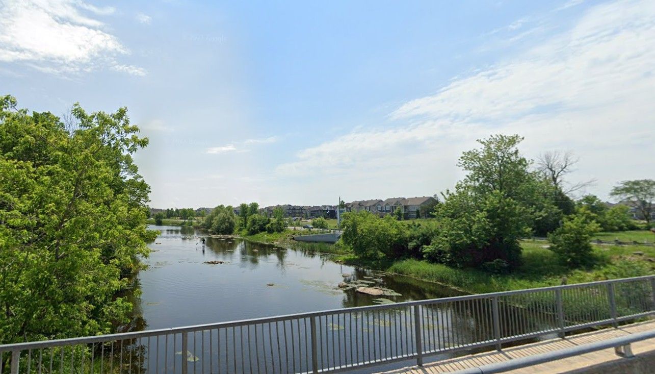 272 Brassy Minnow Crescent