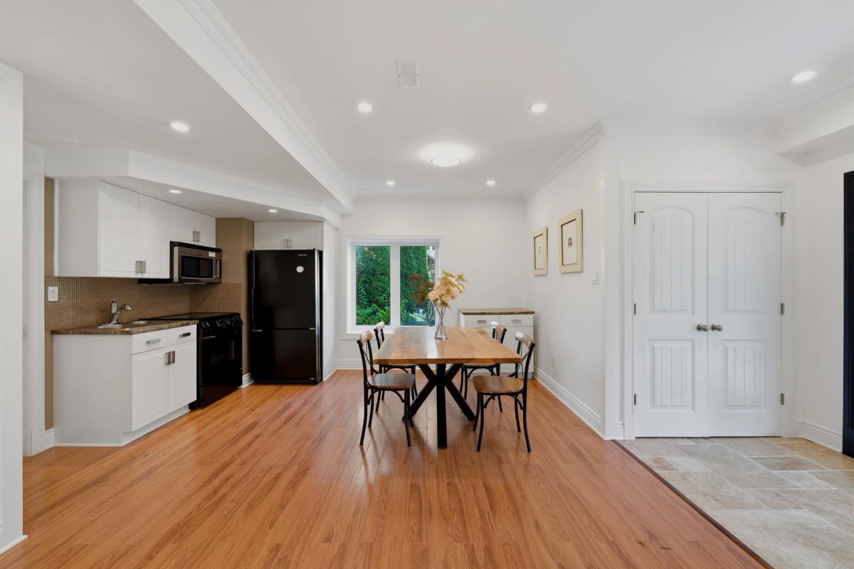 233 Marjan Crescent