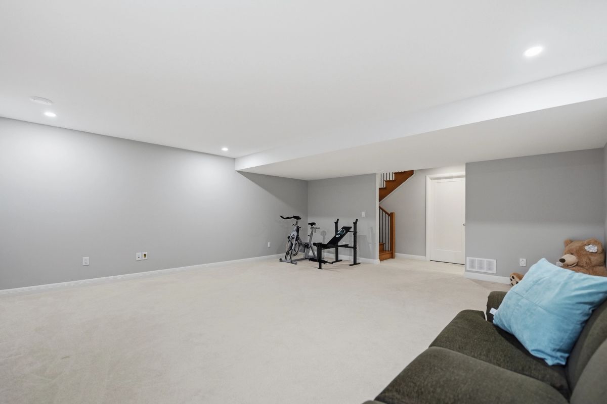 501 Hitzlay Terrace