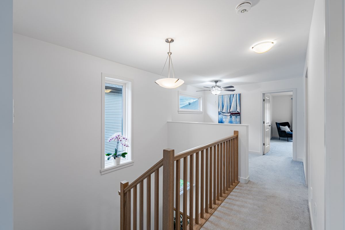 222 Finsbury Ave