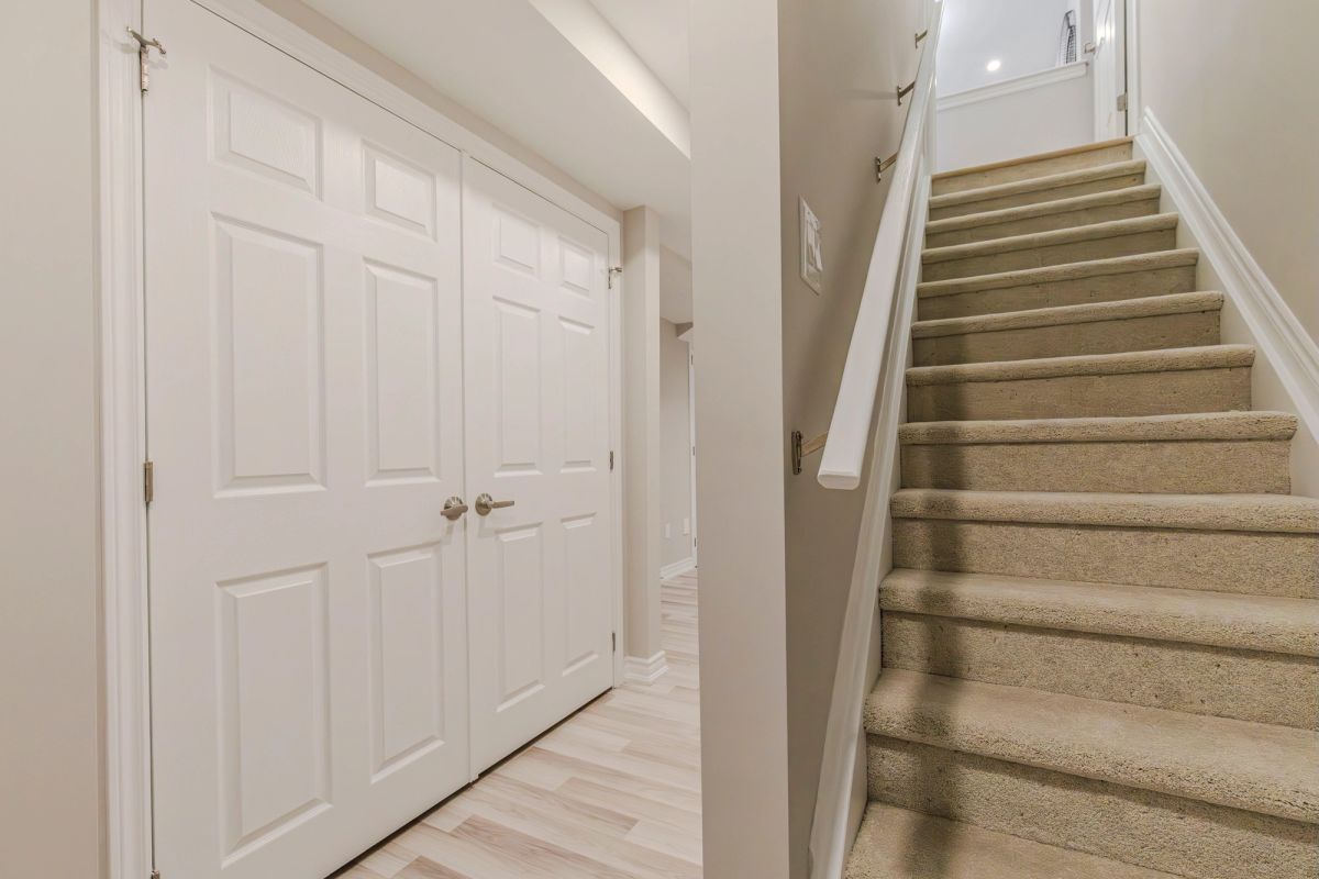272 Brassy Minnow Crescent