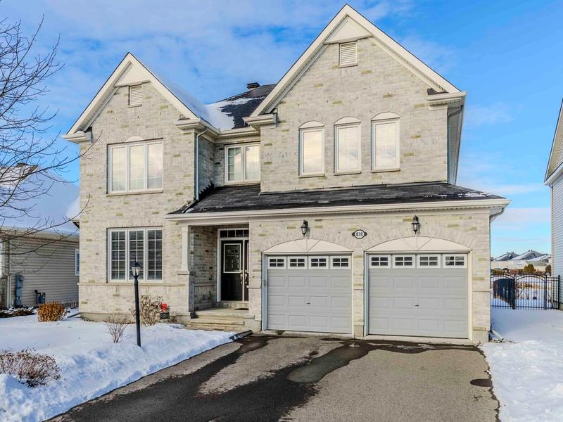 828 Kilbirnie Drive & The Stonebridge Community