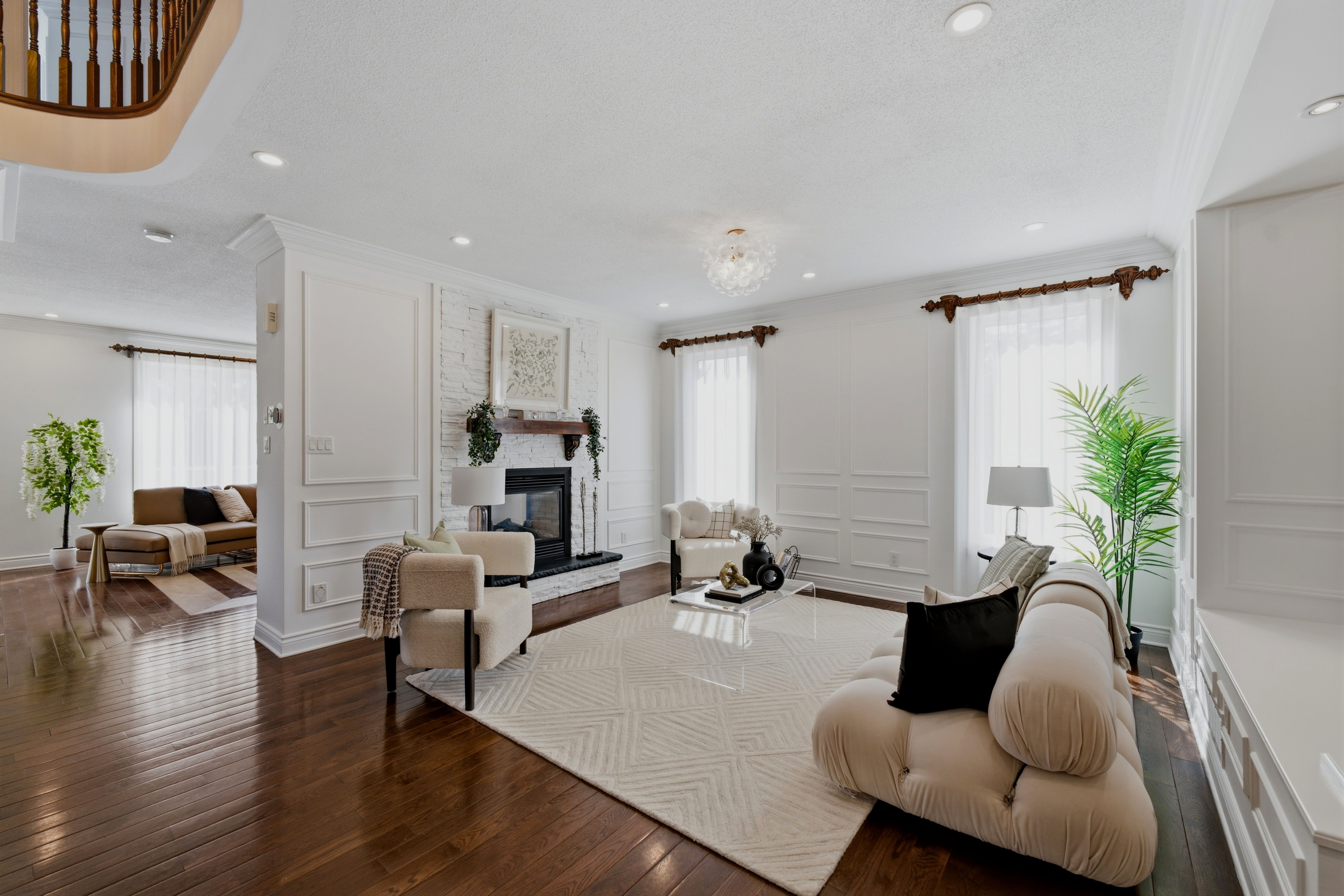 233 Marjan Crescent