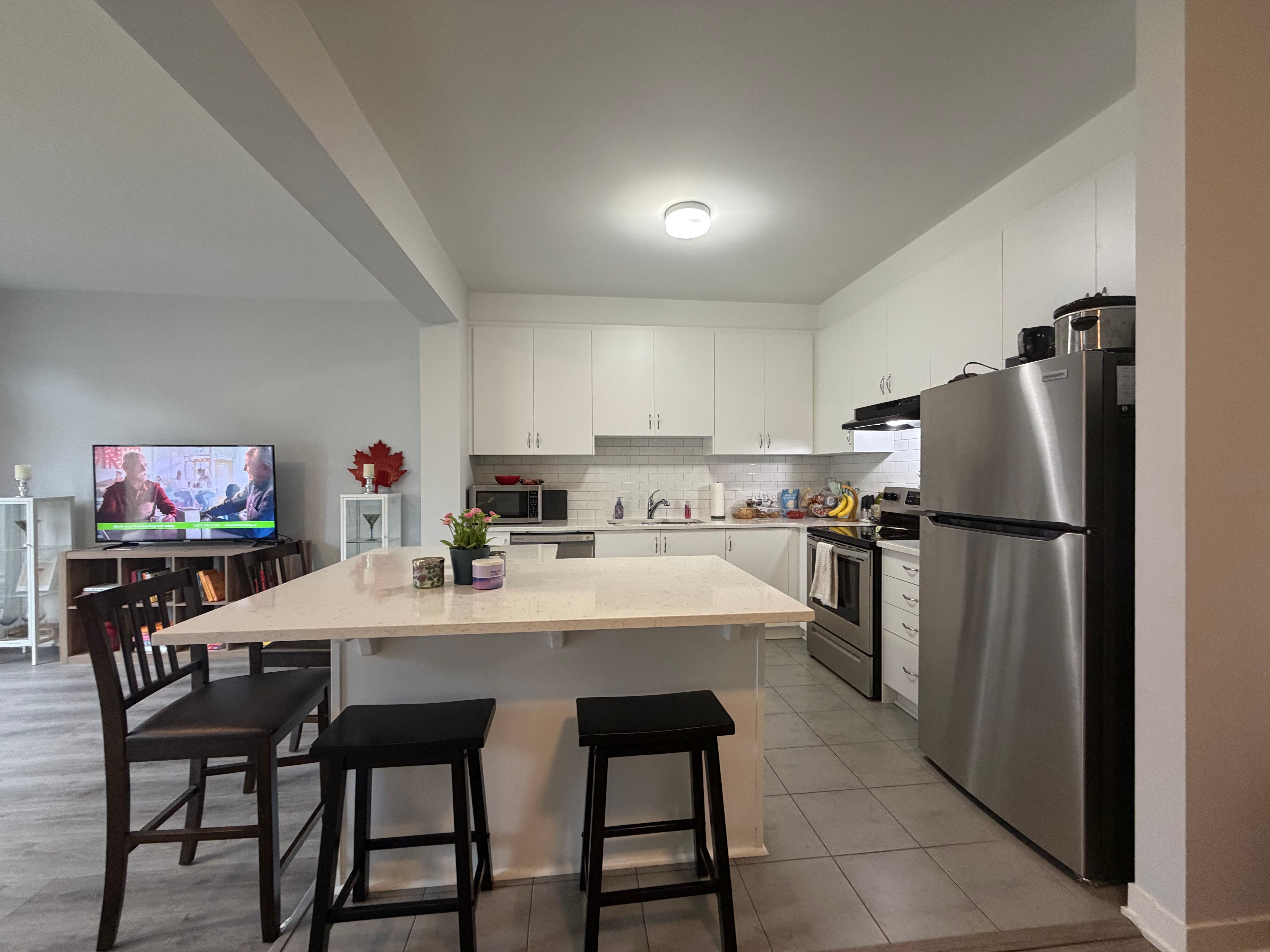 216 Billrian Crescent