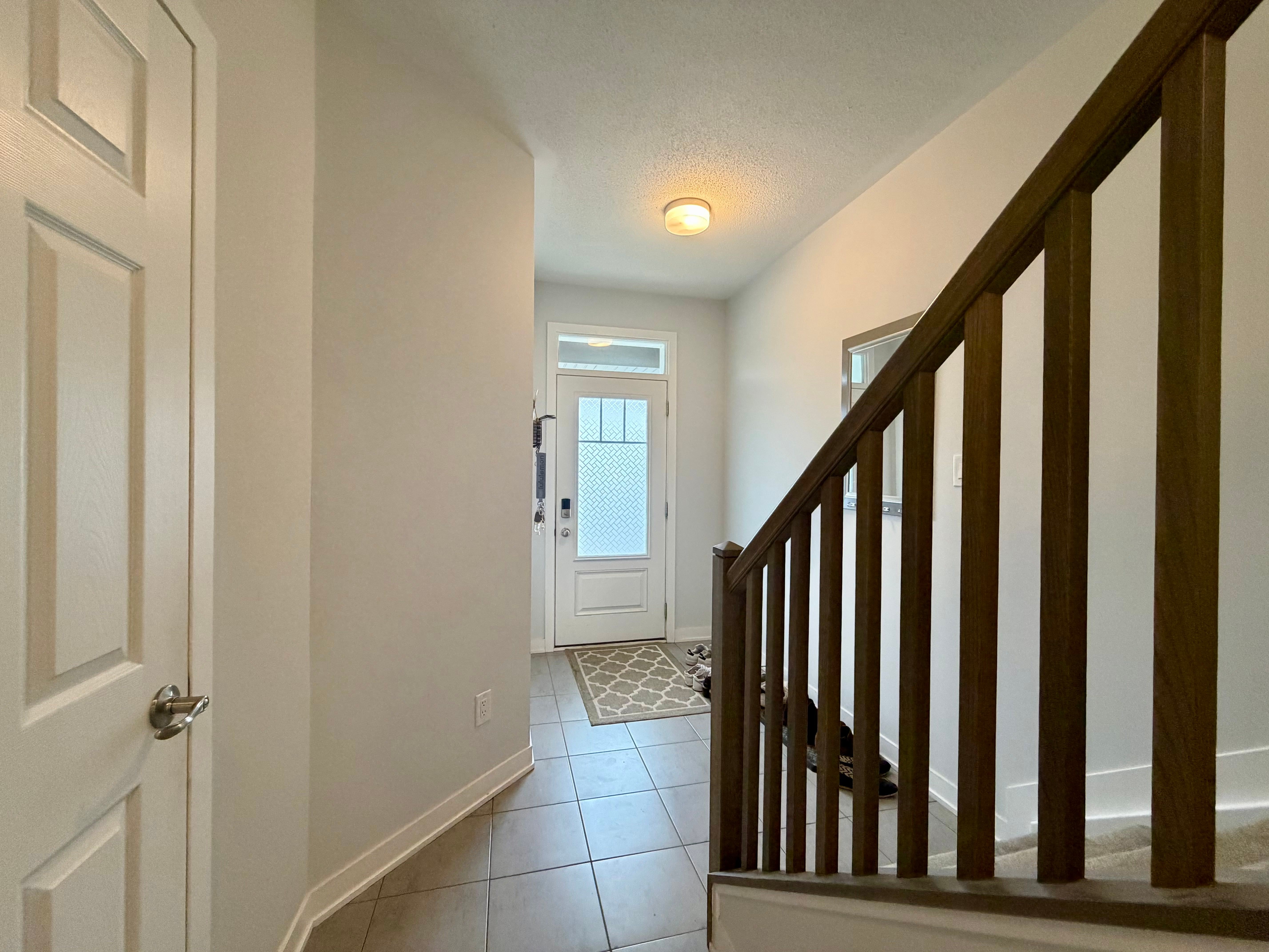 216 Billrian Crescent