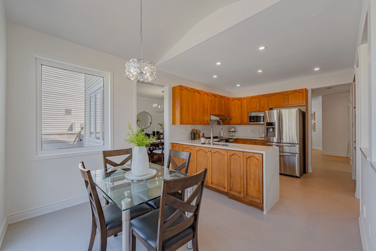 6 Cheltonia Way